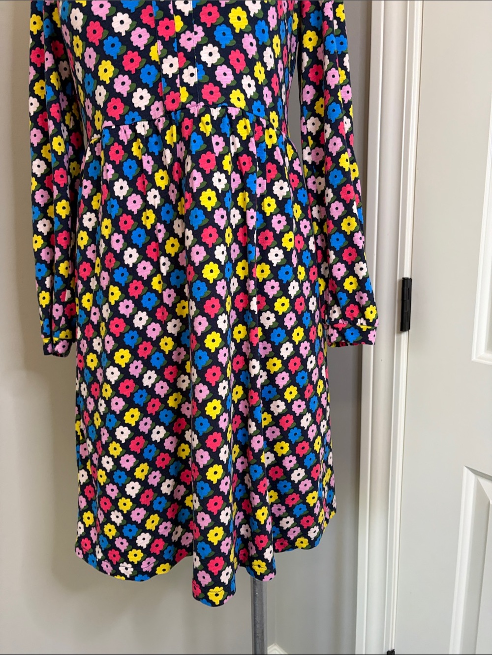 Boden Naomi Relaxed Jersey Dress Multi Pop Daisy Floral Pockets Career Sz 6 - Picture 6 of 15